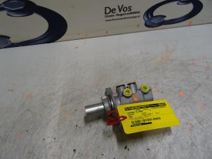 Gebruikte Hoofdremcilinder Peugeot 3008 Prijs € 70,00 Margeregeling aangeboden door De Vos Onderdelen