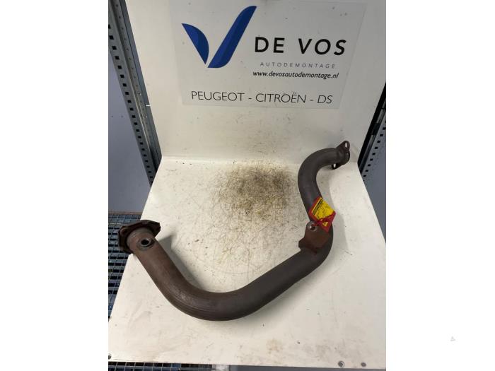 Gebruikte Voorpijp Uitlaat Peugeot 306 (7A/C/S) 1.4 XN,XR,XA,XRA Prijs € 35,00 Margeregeling aangeboden door De Vos Onderdelen