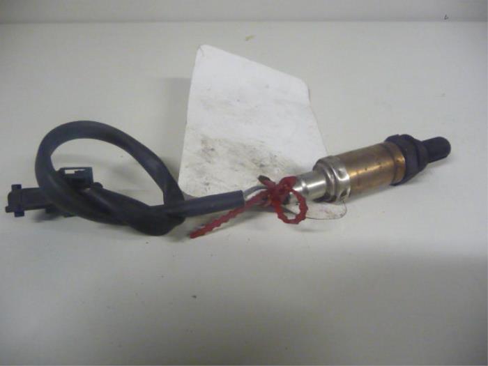 Gebruikte Lambda Sonde Peugeot 106 I 1.0i Prijs € 35,00 Margeregeling aangeboden door De Vos Onderdelen