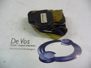 Gebruikte Veiligheidsgordel rechts-voor Citroen XM (Y4) 2.5 Turbo D 12V SX,VSX Prijs € 35,00 Margeregeling aangeboden door De Vos Autodemontagebedrijf