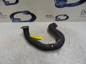 Gebruikte Intercooler Slang Peugeot 3008 Prijs € 35,00 Margeregeling aangeboden door De Vos Onderdelen