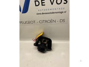 Gebruikte Motorsteun Peugeot 308 (4A/C) 1.6 HDi 16V Prijs € 35,00 Margeregeling aangeboden door De Vos Onderdelen