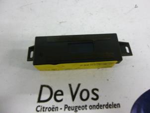 Gebruikte Uurwerk Peugeot 605 (6B) 2.0 SL,SLi Prijs € 25,00 Margeregeling aangeboden door De Vos Onderdelen