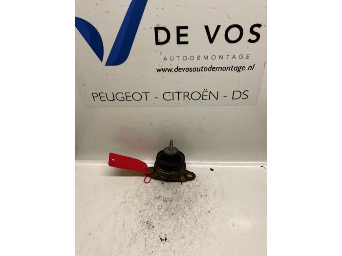 Gebruikte Motorsteun Peugeot 806 2.0 16V Prijs € 25,00 Margeregeling aangeboden door De Vos Onderdelen