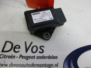 Gebruikte Stabilisatie Regel Sensor Peugeot 607 (9D/U) 2.2 HDi 16V FAP Prijs € 100,00 Margeregeling aangeboden door De Vos Autodemontagebedrijf