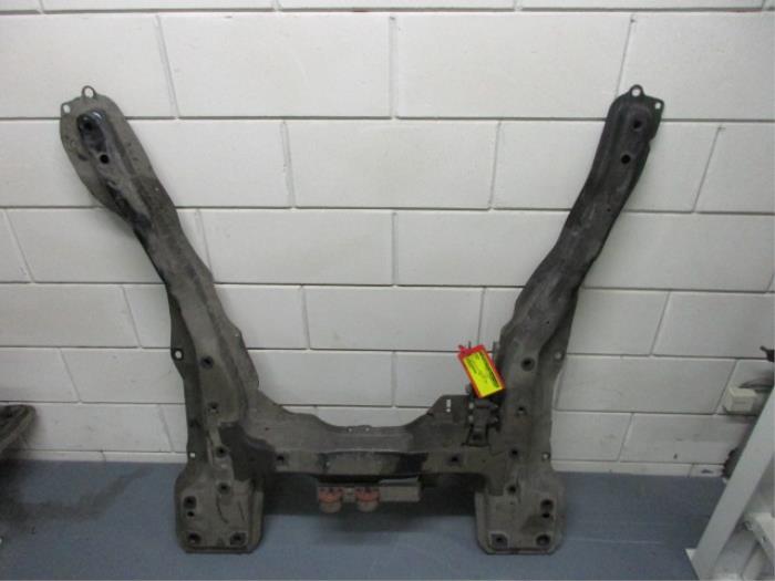 Gebruikte Subframe Citroen C8 Prijs € 135,00 Margeregeling aangeboden door De Vos Onderdelen