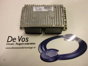 Gebruikte Computer Automatische Bak Citroen C4 Berline (LC) 1.6 16V Prijs € 100,00 Margeregeling aangeboden door De Vos Onderdelen