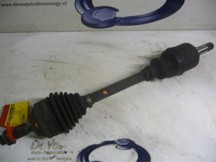 Gebruikte Steekas links-voor Citroen Xantia (X1/2) 2.0i SX,VSX Prijs € 70,00 Margeregeling aangeboden door De Vos Onderdelen