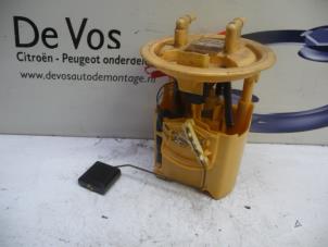 Gebruikte Tank element Pomp Peugeot 307 Prijs € 55,00 Margeregeling aangeboden door De Vos Onderdelen