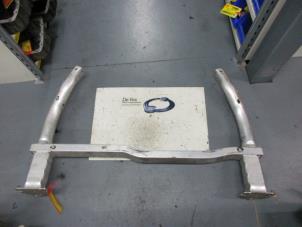 Gebruikte Subframe Citroen C6 (TD) 2.2 HdiF 16V Prijs € 90,00 Margeregeling aangeboden door De Vos Onderdelen