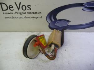 Gebruikte Tank element Pomp Peugeot 306 (7A/C/S) 1.4 XN,XR,XA,XRA Prijs € 45,00 Margeregeling aangeboden door De Vos Onderdelen