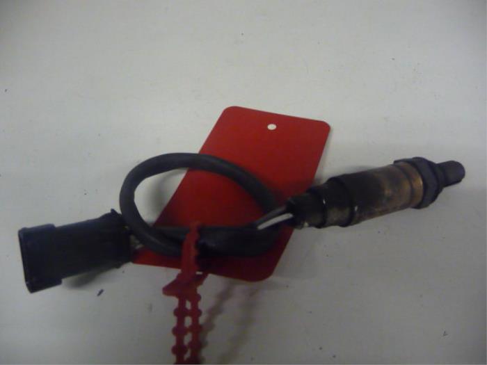 Gebruikte Lambda Sonde Peugeot 406 (8B) 1.8 16V Prijs € 45,00 Margeregeling aangeboden door De Vos Onderdelen