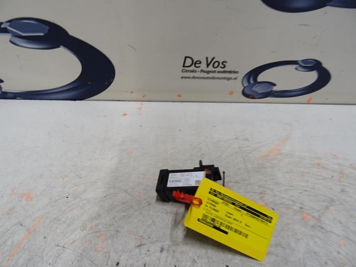 Gebruikte Diversen Citroen C4 Picasso Prijs € 25,00 Margeregeling aangeboden door De Vos Onderdelen