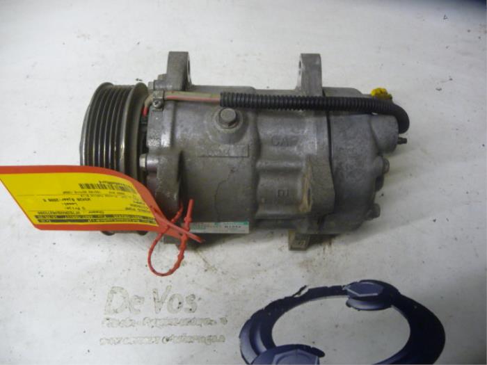 Gebruikte Pomp Airco Citroen Jumpy (BS/BT/BY/BZ) 2.0 HDi 90 Prijs € 160,00 Margeregeling aangeboden door De Vos Onderdelen