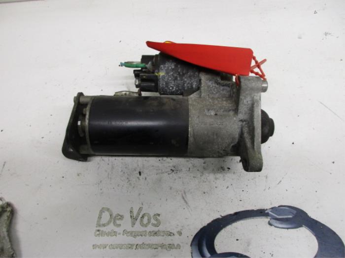 Gebruikte Startmotor Peugeot 406 (8B) 2.0 S,SL,ST,STX 16V Prijs € 70,00 Margeregeling aangeboden door De Vos Onderdelen