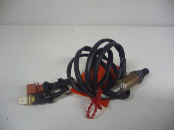 Gebruikte Lambda Sonde Peugeot 405 II (4B) 1.8 SRi,Gri Prijs € 35,00 Margeregeling aangeboden door De Vos Onderdelen