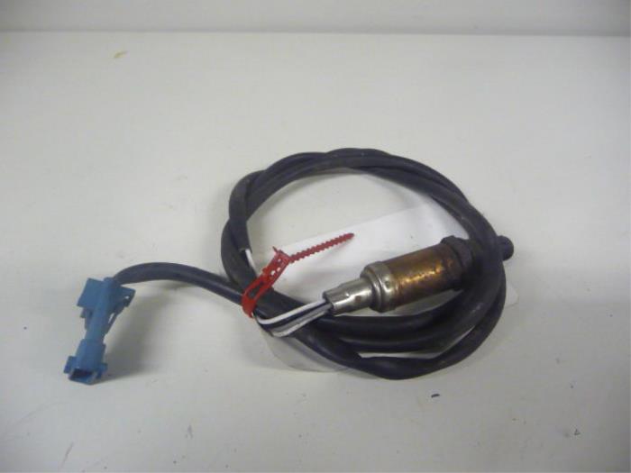 Gebruikte Lambda Sonde Peugeot 605 (6B) 2.0 SLi,Pleiade 16V Prijs € 45,00 Margeregeling aangeboden door De Vos Onderdelen