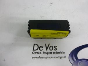 Gebruikte Klok (tijd) Citroen XM (Y4) 2.0 i 16V Prijs € 35,00 Margeregeling aangeboden door De Vos Autodemontagebedrijf