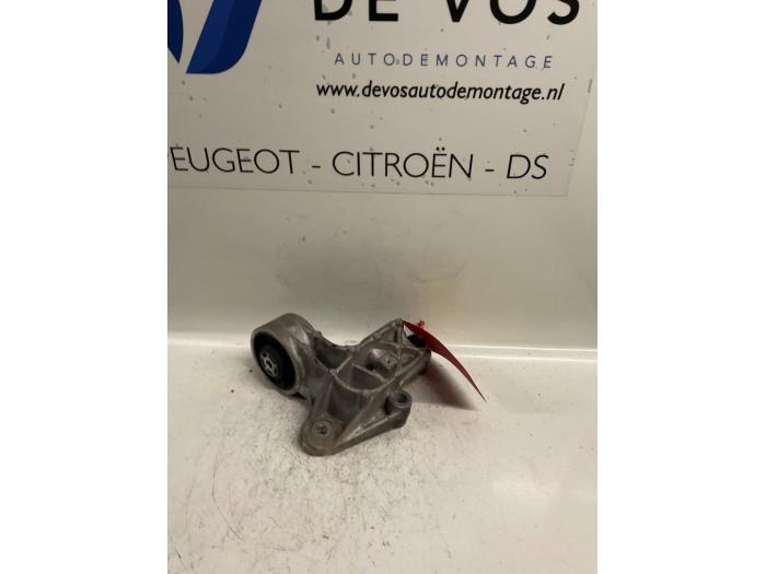 Gebruikte Motorsteun Citroen Xantia (X2/X7) 2.1 TD Prijs € 50,00 Margeregeling aangeboden door De Vos Onderdelen