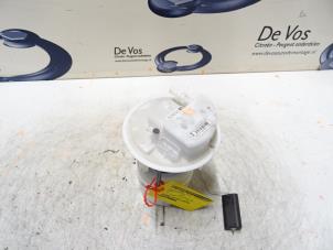 Gebruikte Tank element Pomp Peugeot 3008 Prijs € 135,00 Margeregeling aangeboden door De Vos Onderdelen