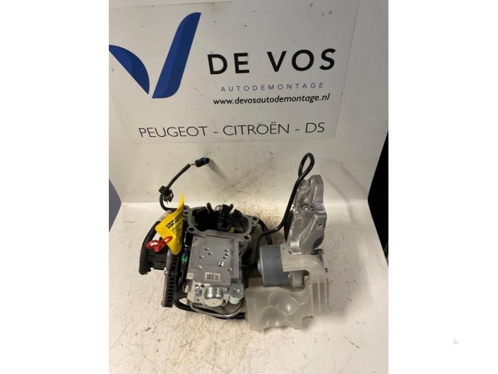 Gebruikte Schakelmotor Citroen C3 Picasso (SH) 1.6 16V VTI 120 Prijs € 350,00 Margeregeling aangeboden door De Vos Onderdelen