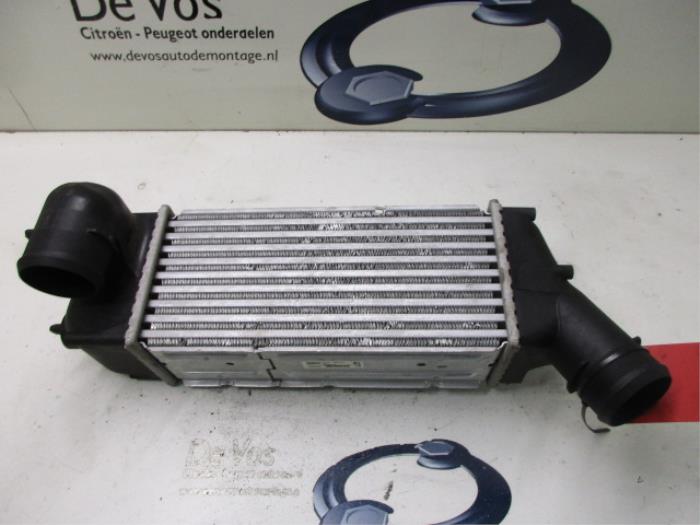 Gebruikte Intercooler Citroen C4 Picasso (UD/UE/UF) 2.0 HDiF 16V 135 Prijs € 90,00 Margeregeling aangeboden door De Vos Onderdelen