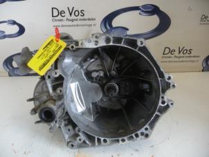 Gebruikte Versnellingsbak Peugeot 308 Prijs € 550,00 Margeregeling aangeboden door De Vos Onderdelen