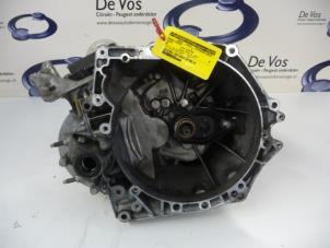 Gebruikte Versnellingsbak Peugeot 308 Prijs € 450,00 Margeregeling aangeboden door De Vos Onderdelen