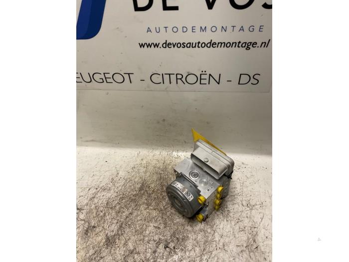 Gebruikte ABS Pomp Citroen C3 Picasso (SH) 1.6 16V VTI 120 Prijs € 250,00 Margeregeling aangeboden door De Vos Onderdelen