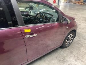Gebruikte Portier 4Deurs rechts-voor Peugeot 108 Prijs € 160,00 Margeregeling aangeboden door De Vos Onderdelen