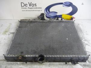 Gebruikte Radiateur Peugeot 607 (9D/U) 2.2 HDi 16V FAP Prijs € 70,00 Margeregeling aangeboden door De Vos Onderdelen