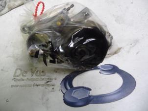 Gebruikte Vacuumpomp Rembekrachtiging Peugeot Boxer Prijs € 80,00 Margeregeling aangeboden door De Vos Onderdelen
