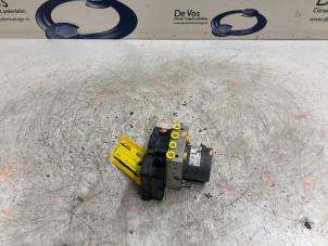 Gebruikte ABS Pomp Citroen C4 Picasso (3D/3E) Prijs € 200,00 Margeregeling aangeboden door De Vos Onderdelen