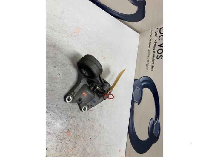 Gebruikte Motorrubber Citroen Xsara Picasso (CH) 1.8 16V Prijs € 55,00 Margeregeling aangeboden door De Vos Onderdelen