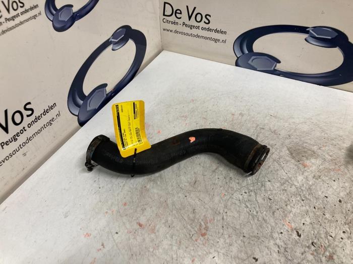 Gebruikte Intercooler Slang Citroen C5 III Berline (RD) 3.0 HDiF V6 24V Prijs € 70,00 Margeregeling aangeboden door De Vos Onderdelen