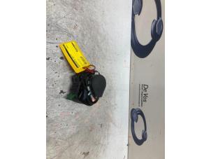 Gebruikte Veiligheidsgordel links-voor Peugeot Boxer Prijs € 55,00 Margeregeling aangeboden door De Vos Onderdelen