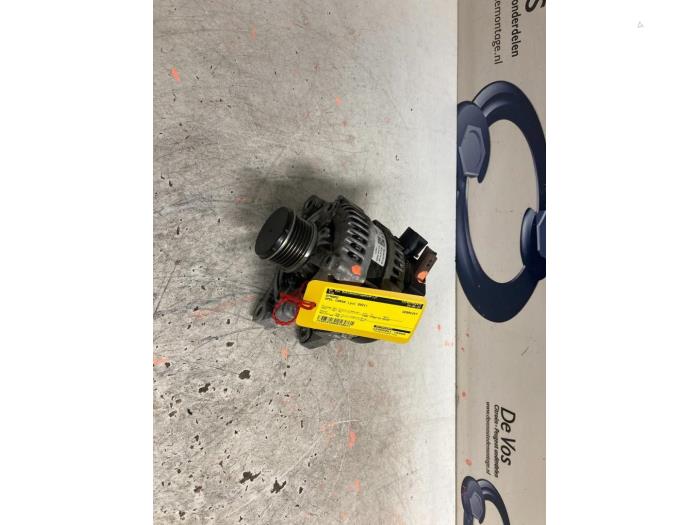 Gebruikte Alternator Opel Corsa F (UB/UH/UP) 1.5 CDTI 100 Prijs € 100,00 Margeregeling aangeboden door De Vos Onderdelen