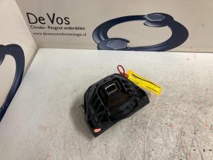 Gebruikte Motorrubber Opel Corsa F (UB/UH/UP) 1.5 CDTI 100 Prijs € 70,00 Margeregeling aangeboden door De Vos Onderdelen