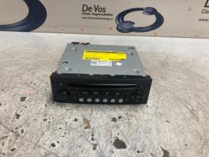 Gebruikte Radio CD Speler Citroen C3 Picasso (SH) 1.6 16V VTI 120 Prijs € 50,00 Margeregeling aangeboden door De Vos Autodemontagebedrijf