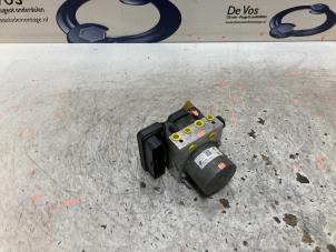 Gebruikte ABS Pomp Citroen C5 Aircross I (A4/AC/AJ/AR) 1.2 e-THP PureTech 130 Prijs € 250,00 Margeregeling aangeboden door De Vos Onderdelen