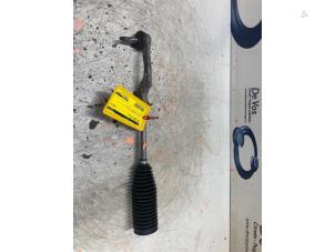 Gebruikte Spoorstang links Opel Mokka 1.2 Turbo 12V Prijs € 70,00 Margeregeling aangeboden door De Vos Onderdelen