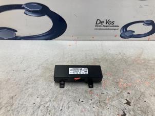 Gebruikte Telefoon interface Citroen C5 III Tourer (RW) 2.2 HDiF 16V 200 Prijs € 135,00 Margeregeling aangeboden door De Vos Onderdelen