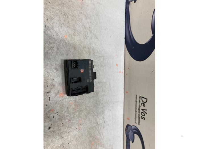 Gebruikte Computer Diversen Peugeot 308 (F3/FB/FH/FM/FP) 1.2 12V PureTech 110 Prijs € 180,00 Margeregeling aangeboden door De Vos Onderdelen