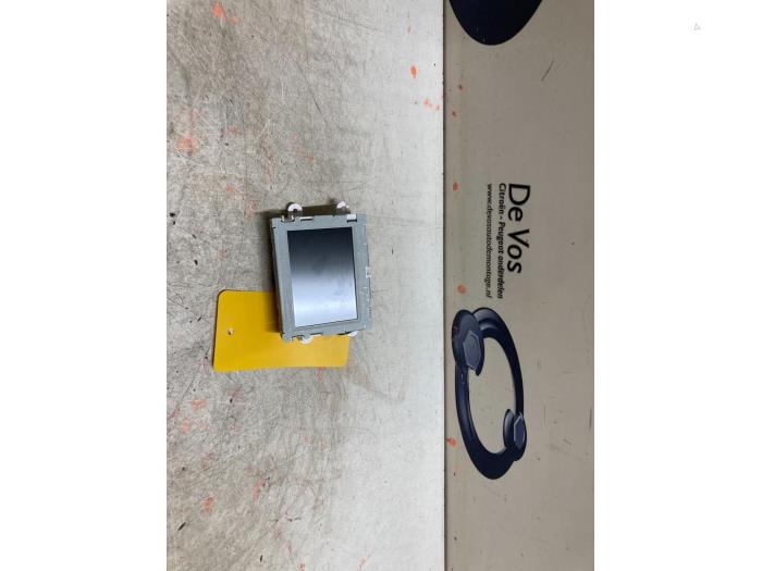 Display Interieur van een Peugeot 208 I (CA/CC/CK/CL) 1.2 Vti 12V PureTech 2019