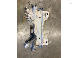 Gebruikte Subframe Peugeot Expert (V1/VA/VB/VE/VF/VT/VY) 2.0 Blue HDi 120 16V Prijs € 400,00 Margeregeling aangeboden door De Vos Onderdelen