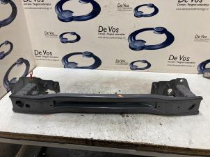 Gebruikte Bumperframe achter DS Automobiles DS 3/Crossback (UC/UJ/UR) 1.2 12V PureTech 130 Prijs € 135,00 Margeregeling aangeboden door De Vos Onderdelen