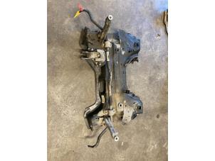 Gebruikte Subframe Peugeot 308 (L3/L8/LB/LH/LP) 2.0 BlueHDi 150 16V Prijs € 200,00 Margeregeling aangeboden door De Vos Onderdelen