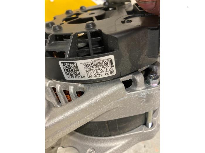 Gebruikte Dynamo Peugeot Expert (V1/VA/VB/VE/VF/VT/VY) 2.0 Blue HDi 150 16V Prijs € 250,00 Margeregeling aangeboden door De Vos Onderdelen