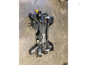 Gebruikte Subframe Peugeot Expert (V1/VA/VB/VE/VF/VT/VY) 2.0 Blue HDi 150 16V Prijs € 400,00 Margeregeling aangeboden door De Vos Onderdelen