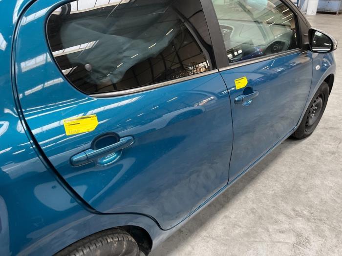 Portier 4Deurs rechts-achter van een Citroën C1 1.0 12V VVT-i 2022